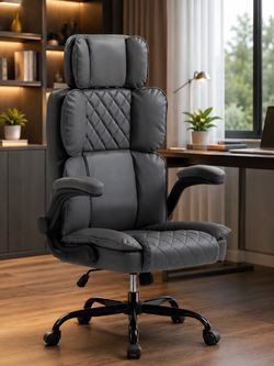 Brand New Executive Office Chair – Black