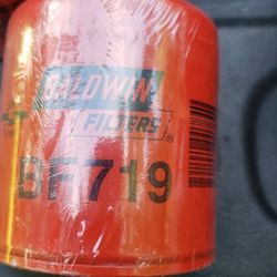 Baldwin Filters multiple of each.