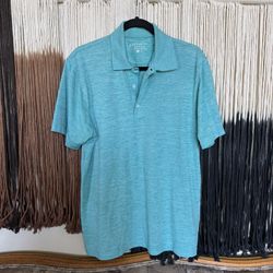 Heathered turquoise Bermuda Sands polo with Kings River Golf and Country Club 2021 Men’s Invitational embroidery on the left arm; perfect condition