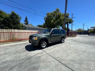 2002 Ford Explorer
