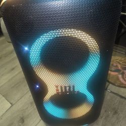 Jbl Party Box Club 120 With Jbl Bluetooth Microphone 