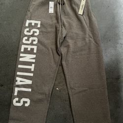 Essential Sweatpants 
