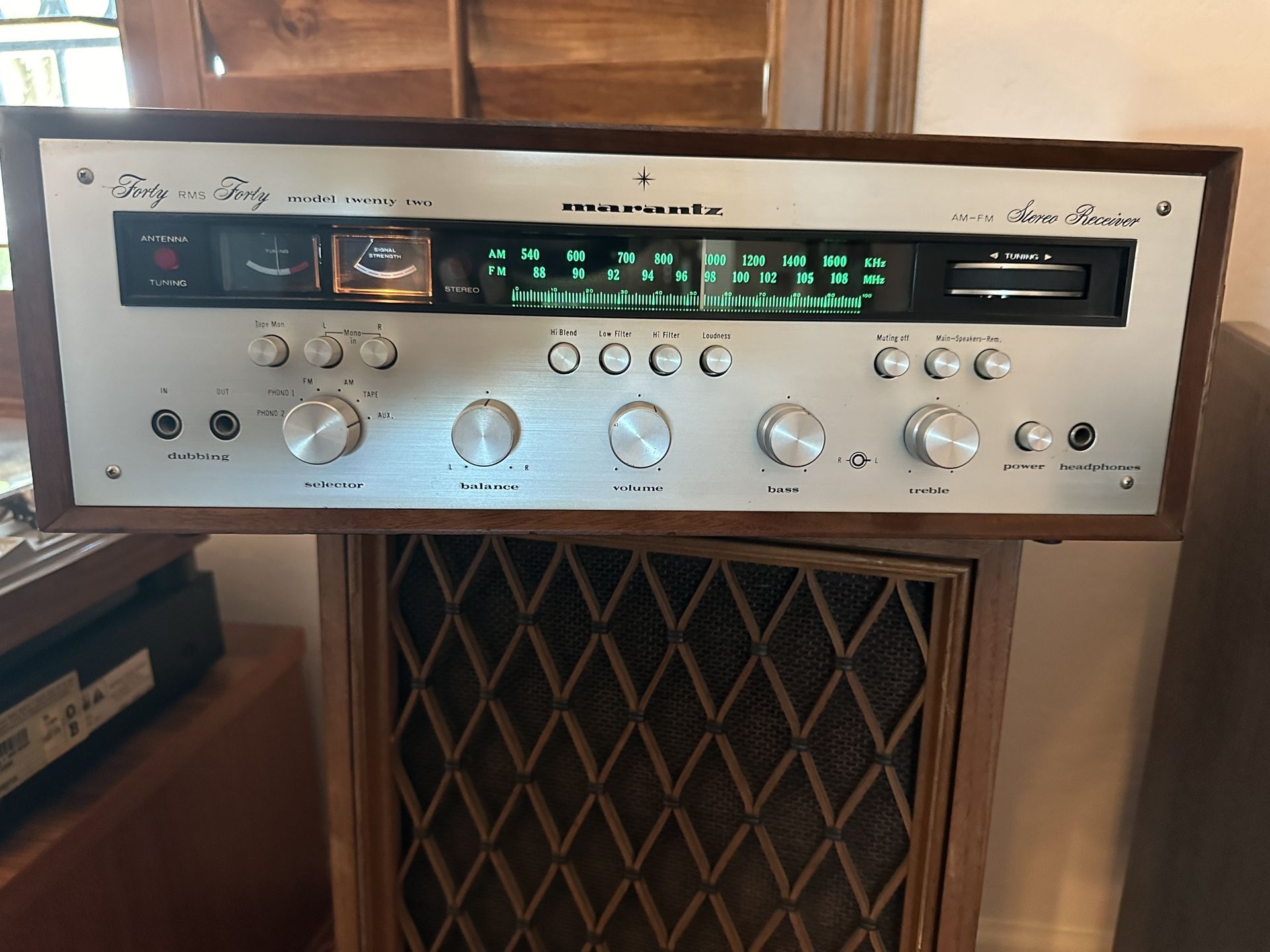 Marantz Model 22 ( Forty RMS Forty ) Vintage 1969