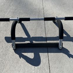 Iron Gym Pull Up Bar And Push Up Bar 