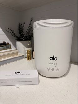Aura difusor Alo + set de Essetial Oil.