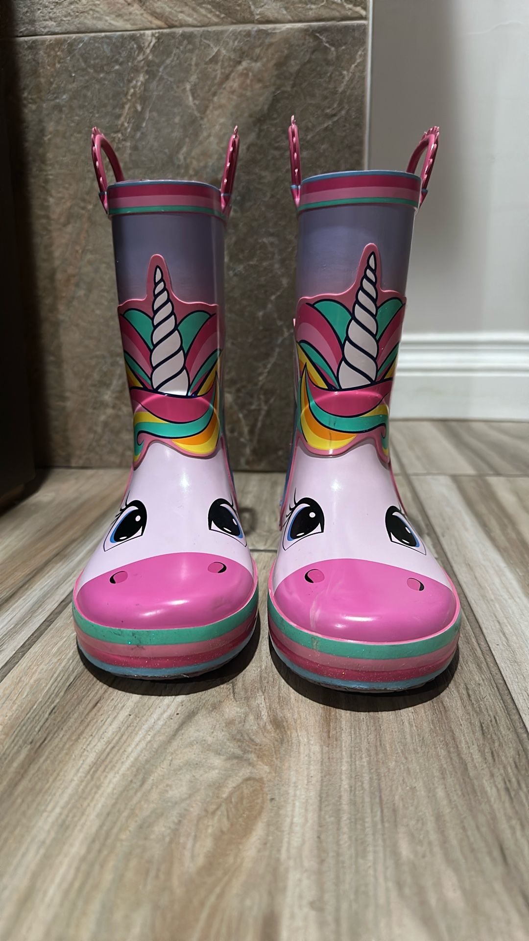 Girl Unicorn Rain boots Size 13/1