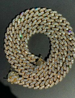 Big Diamond Cuban Link Chain 14K Gold Plated Doesn't Loses Color