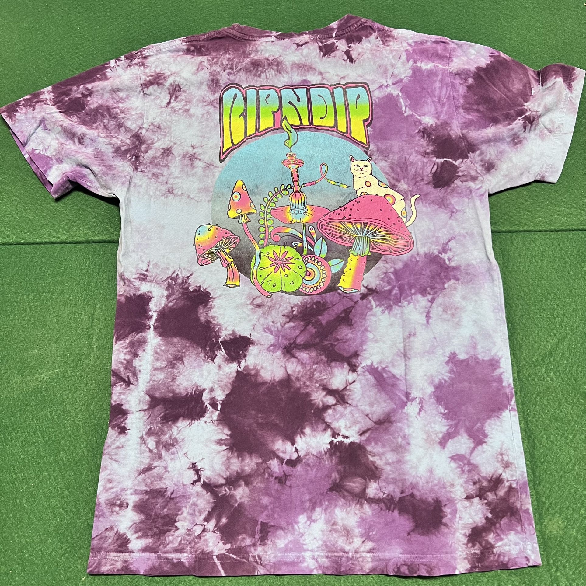 Mens RipNDip Shirt Size Medium