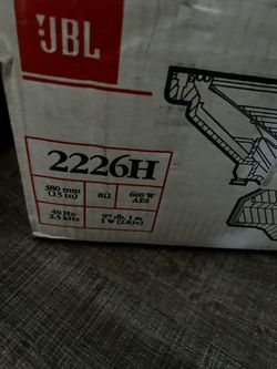JBL 2226H