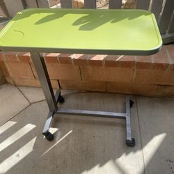 Over bed Table Whit Wheels