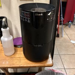 Shark HP100 Series Air Cleaner