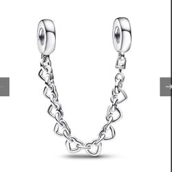 Linked Heart Safety Chain Brand New 