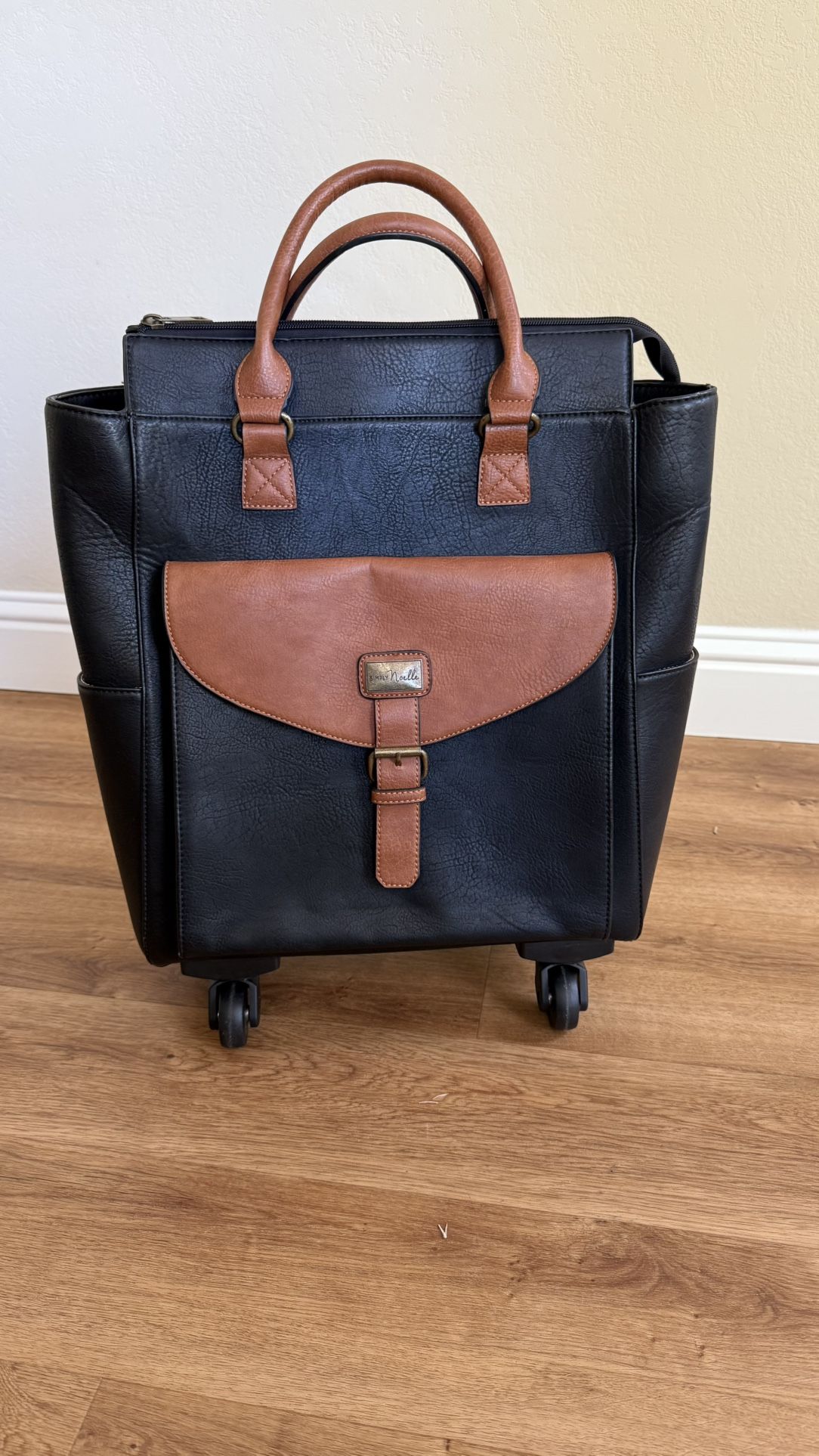 SIMPLY Noelle - premium designer roller bag.