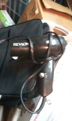 Blow dryer