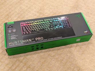 Razer Huntsman V3 Pro Full Size Keyboard