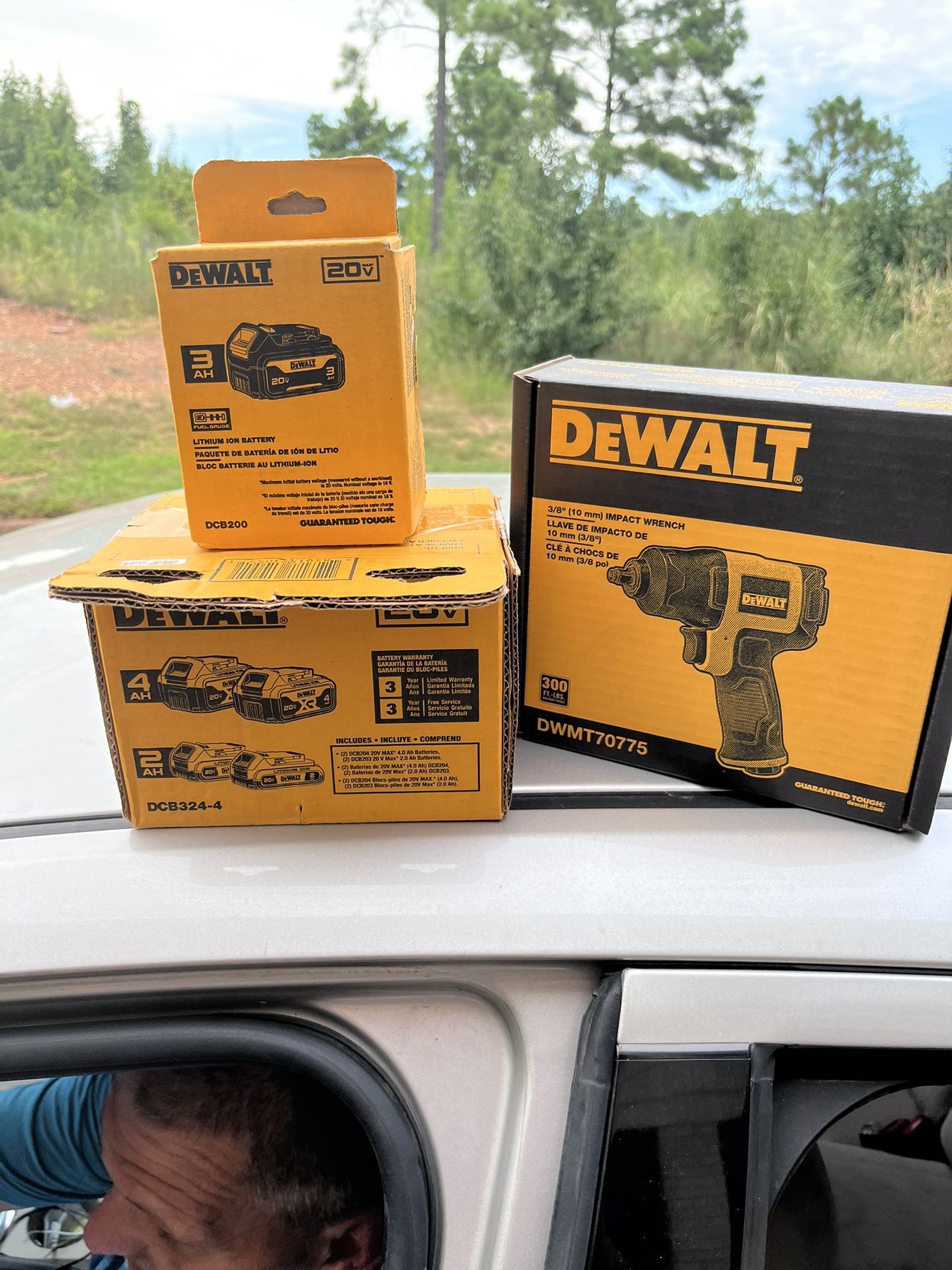 Dewalt 20V Batteries And Drill
