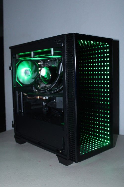 Infinity Mirror Gaming PC