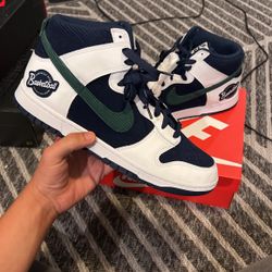 Nike Dunk High Sports Specialties Size 11