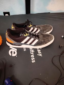 Gently Used/Loved Adidas Shoes