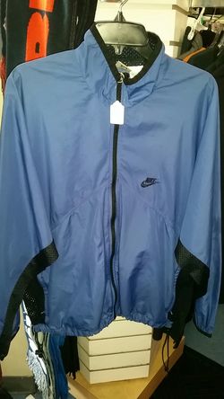 Nike Men's Purple Lightweight Jacket Size Large