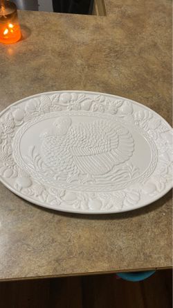 Large plate for fruit or chicken