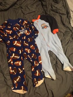 Footed pjs 6-9months