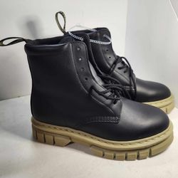 NEW Dr. Martens Rikard Platform Black Lace Leather Boots Men's 9, Women's 10 Doc