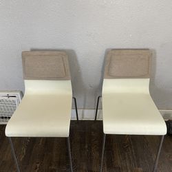 2 Chairs 