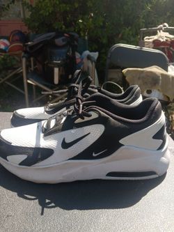 !! Men's Shoes Nike Air Size 12 Firm Price