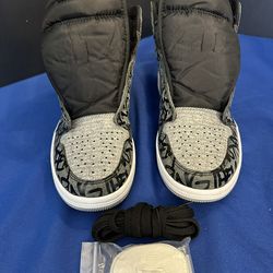 JORDANS 1 REBELLIONAIRE (new no box)