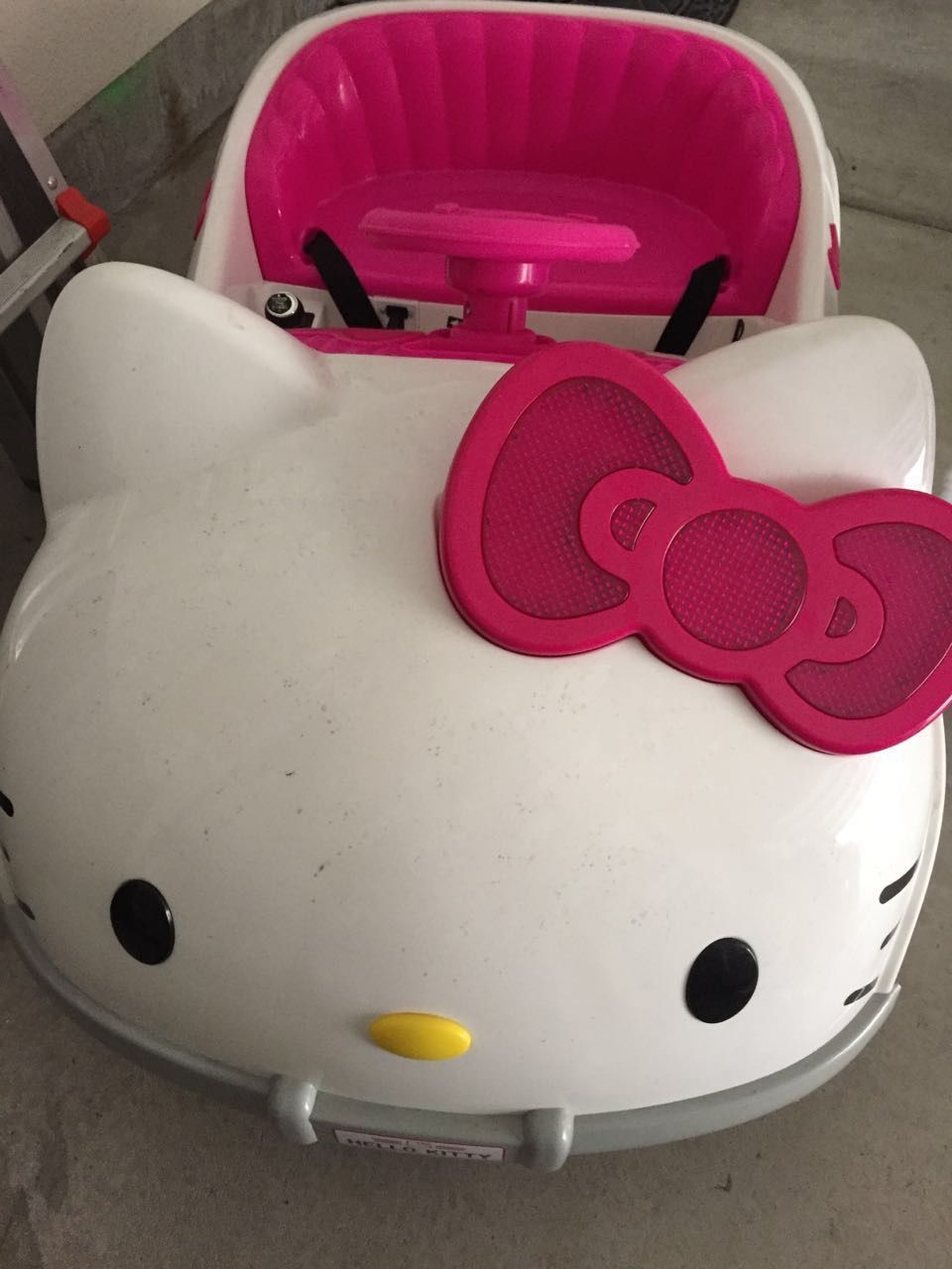 Kids car Hello Kitty