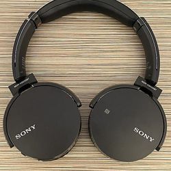 Sony MDR-XB650BT Wireless Stereo Headphone Extra Bass