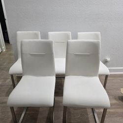 5 DINNING CHAIRS