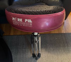 Pork Pie Oversized Tractor Seat Drum Throne in great Shape.