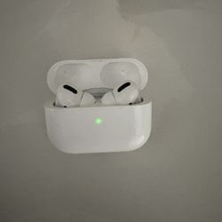 Apple AirPods 