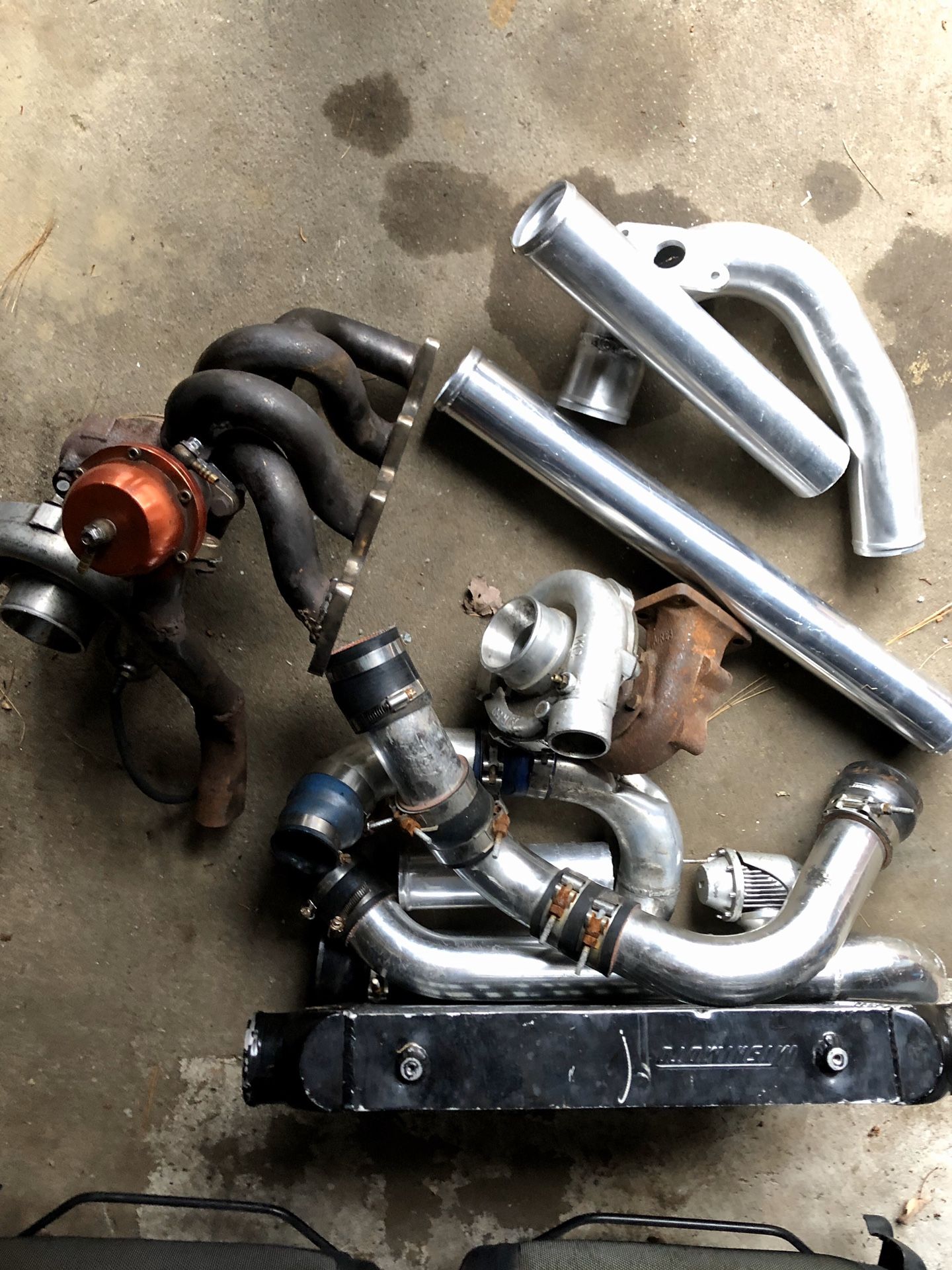 Used Honda Civic b series turbo kit two Turbos and mosimoto intercooler b series manifold bov & some used pipes