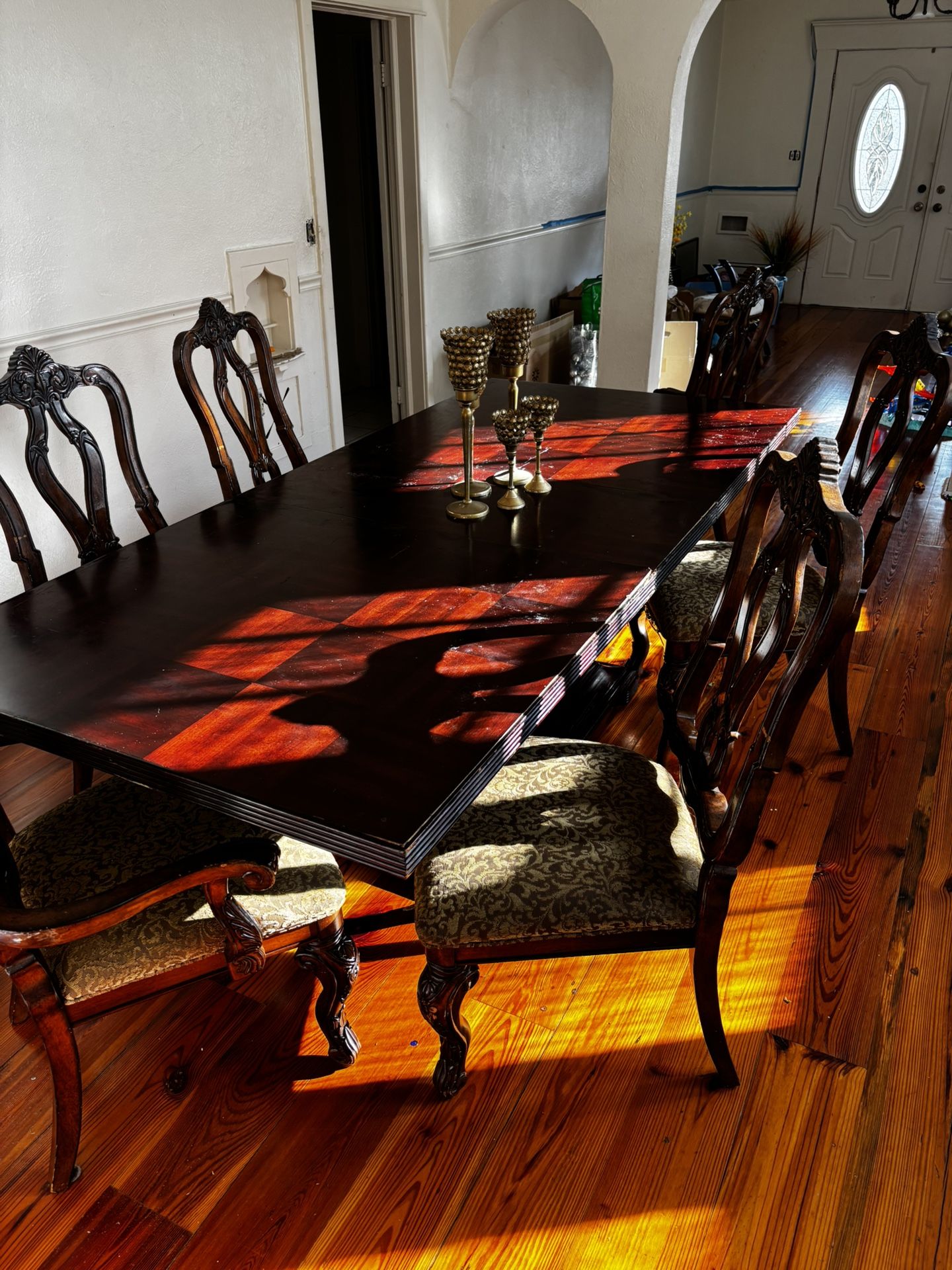 Wooden extendable dining table w chairs