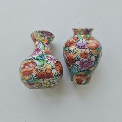 Minature Chinese Porcelain Vases 