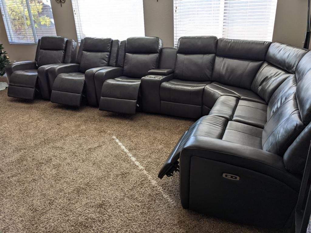 New Gray Power Recliner Sectional Couch with 2 Recliner Power Chairs / Free Delivery