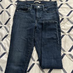 Levi’s Cute Skinny Jeans 29
