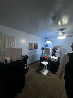 PHOTOBOOTH