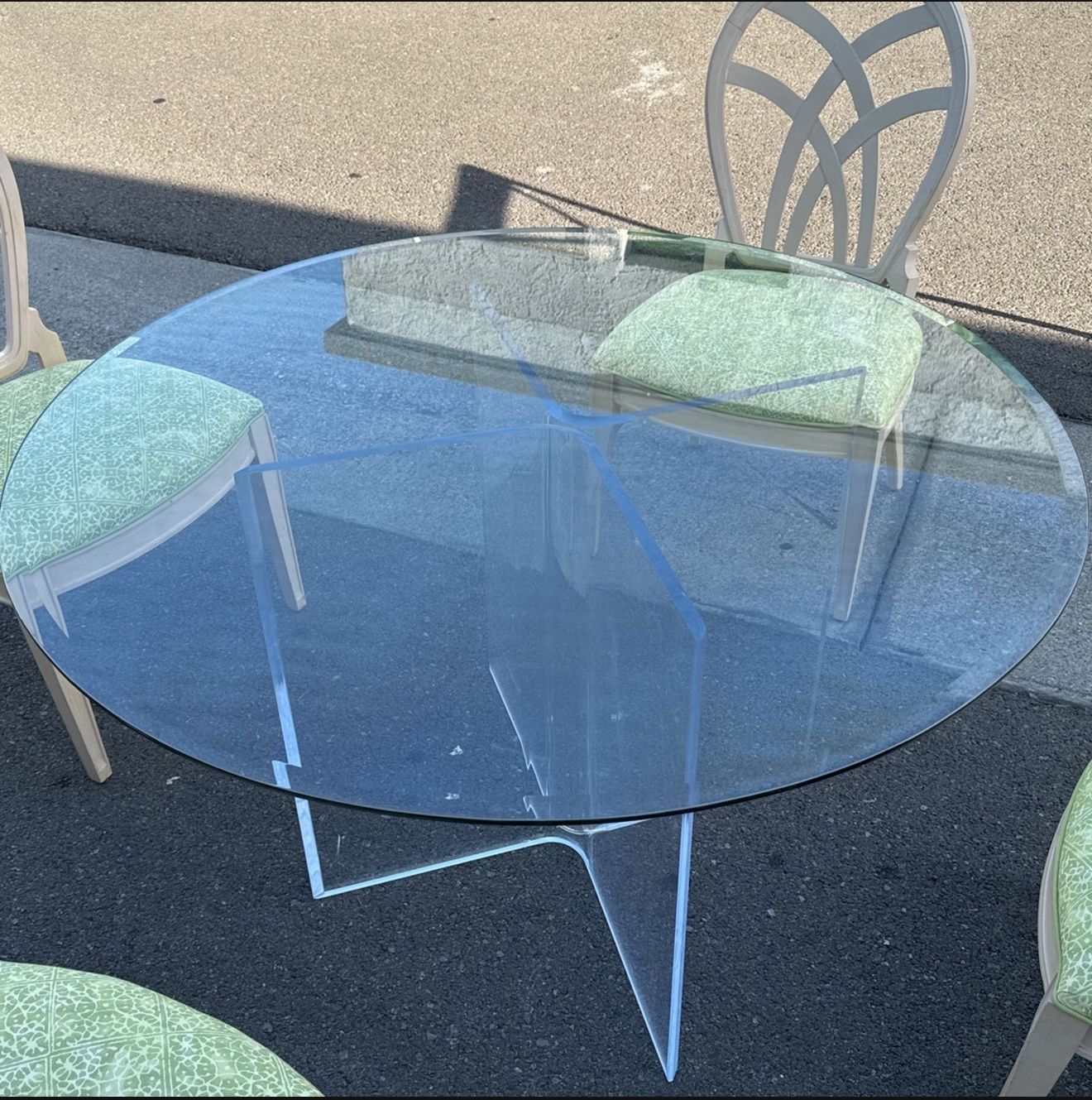 Round Glass Dining / Kitchen Table  With 4 Chairs