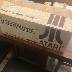 (Video Music, Innovative leisure) Atari Model C-240