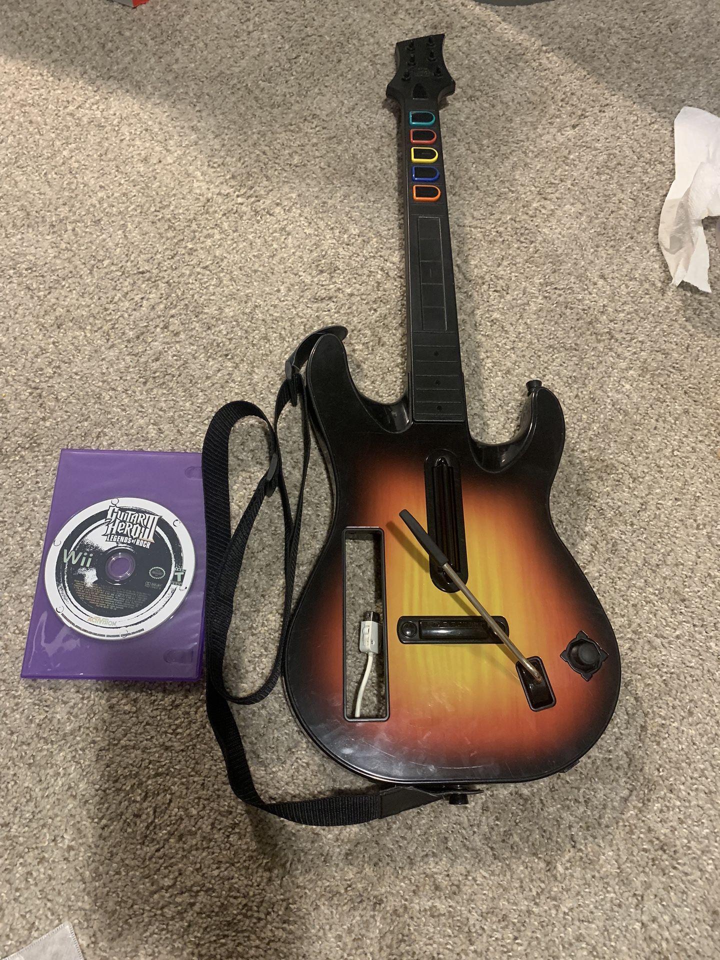 Nintendo Wii Guitar Hero Bundle Sunburst Guitar Controller + Guitar Hero 3