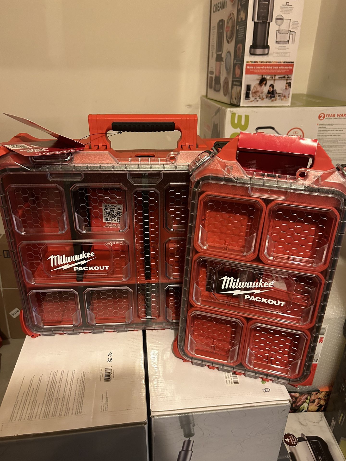 Milwaukee PACKOUT 20 in. BUNDLE W Small