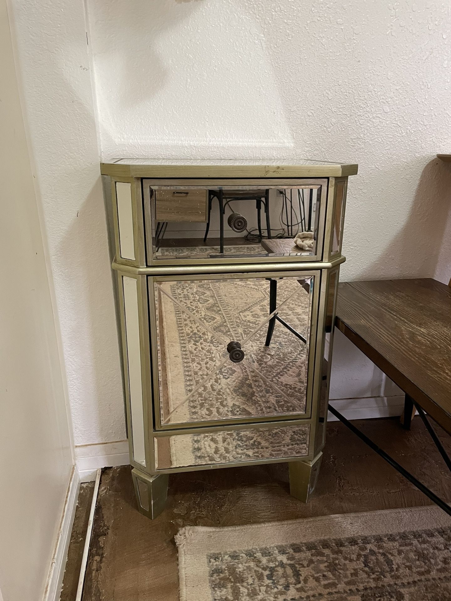 Antique-Style Mirrored Accent Cabinet