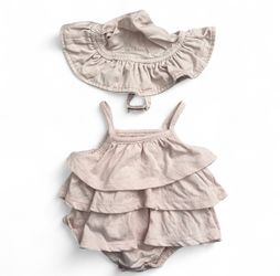 Grayson 0-3m Romper With Hat