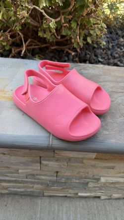 Pink girl sandles