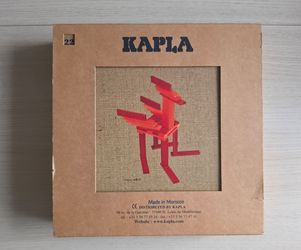 BNIB KAPLA 22 Colored Wooden Building Planks Set - Red & Orange (40 Pcs) New