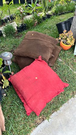 6 large sofa pillow burgundy & brown